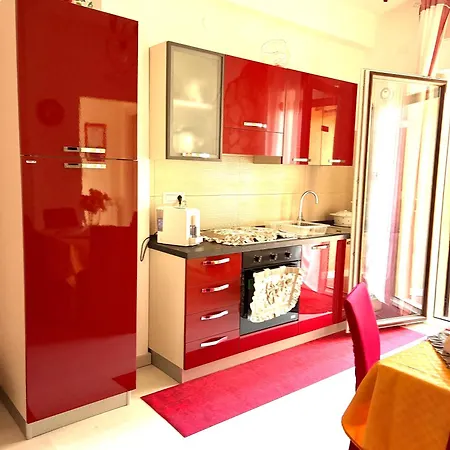 Stefy'S House Apartamento Scalea Exterior foto